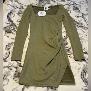 green longsleeve princess polly dress
